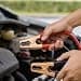 Kit 2 Cabos para Chupeta de Bateria Automotiva 300A 2,2 Metros – Cabo Auxiliar de Partida com Garras para Carro e Veículosm — imagem 8